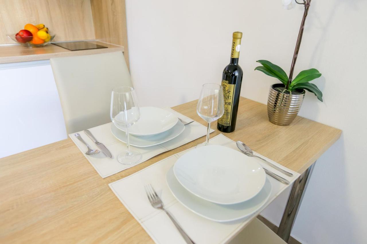 Villa Astoria بيوغْغاد نا موغو المظهر الخارجي الصورة
