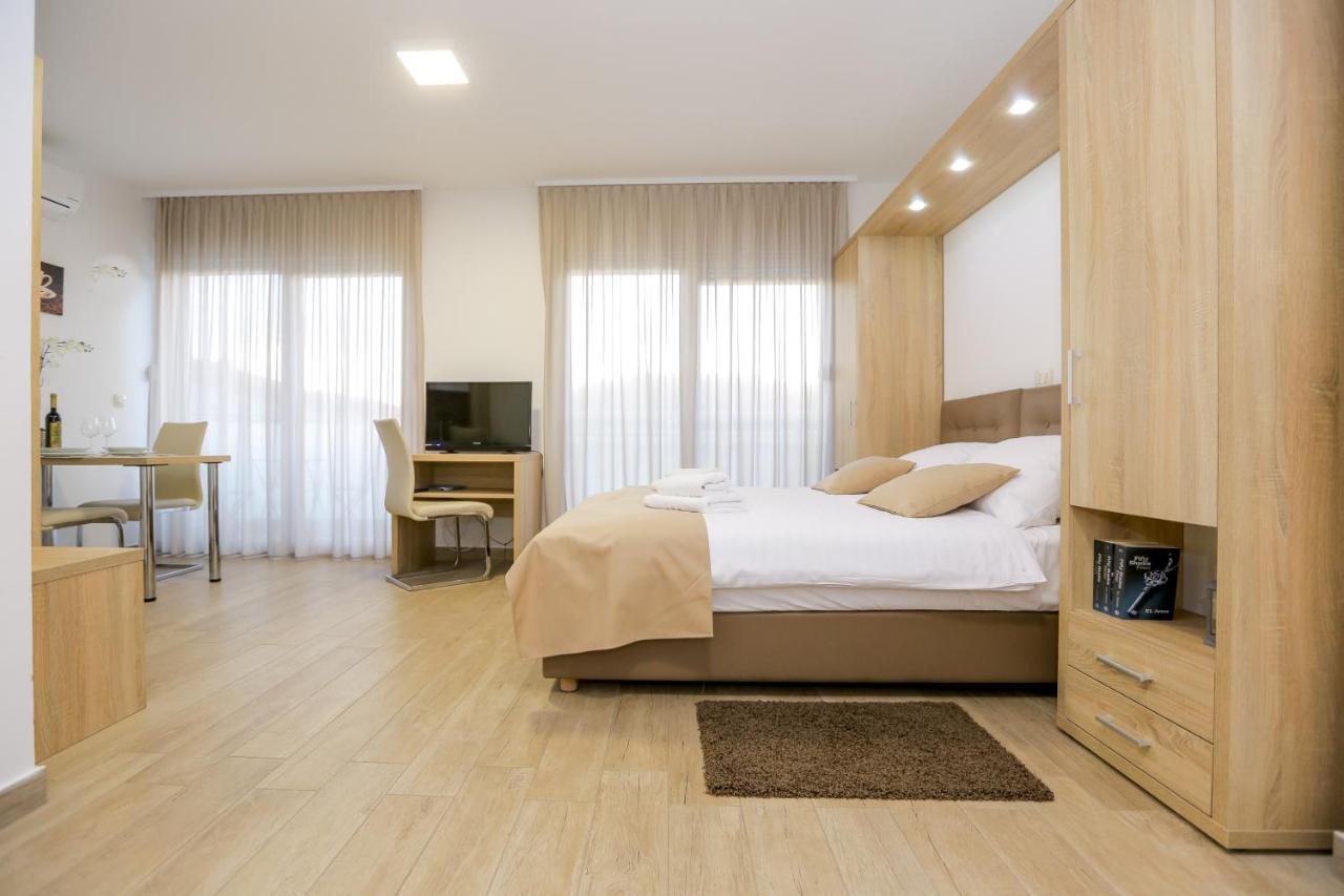 Villa Astoria بيوغْغاد نا موغو المظهر الخارجي الصورة