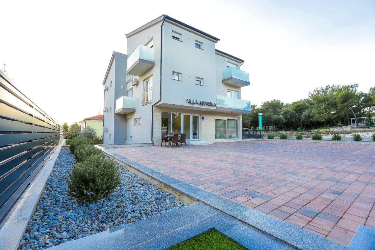 Villa Astoria بيوغْغاد نا موغو المظهر الخارجي الصورة