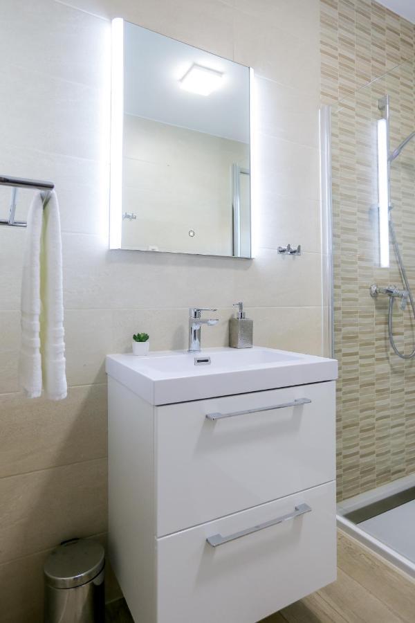 Villa Astoria بيوغْغاد نا موغو المظهر الخارجي الصورة